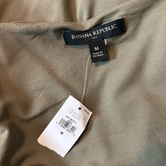 Banana Republic Women’s One Shoulder Asymmetrical Midi Dress Size M. NWT - Picture 9 of 10